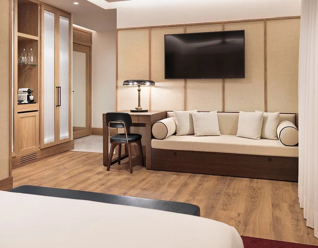 Hotel H10 Madison Barcellona 4*,  Spagna